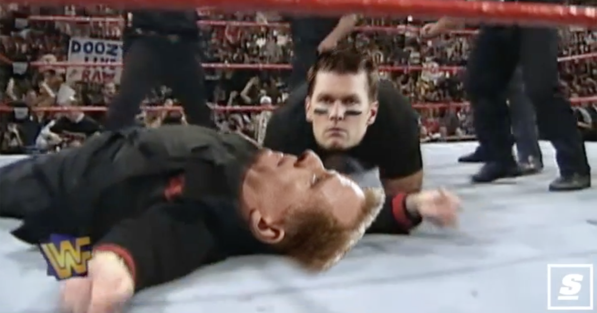 theScore tweet media