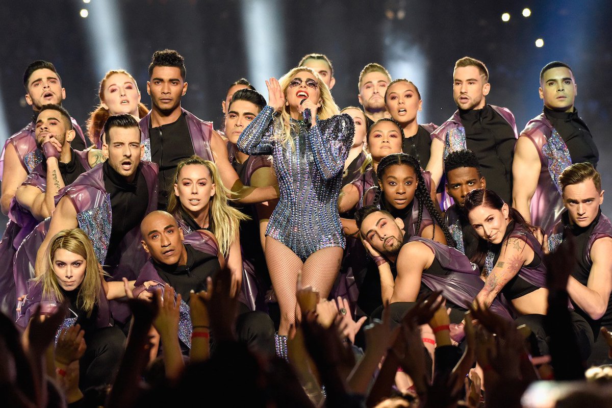 VanityFair's tweet photo. Lady Gaga managed to be political at the Super Bowl—just by being herself https://t.co/8hfPrAkKZs https://t.co/31sNaNfZKC