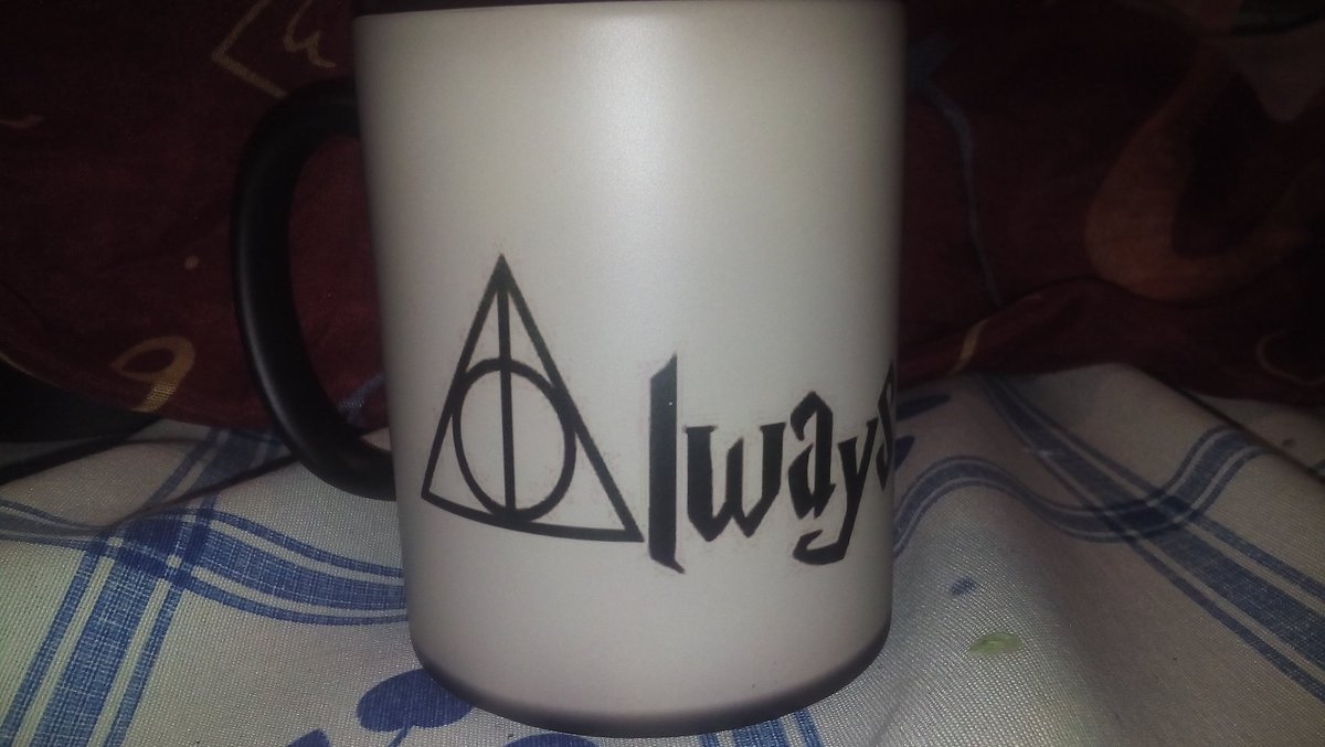 ExpresatuideaMS's tweet photo. Tazas magicas  de #harrypotter https://t.co/5QCcZdGUK6