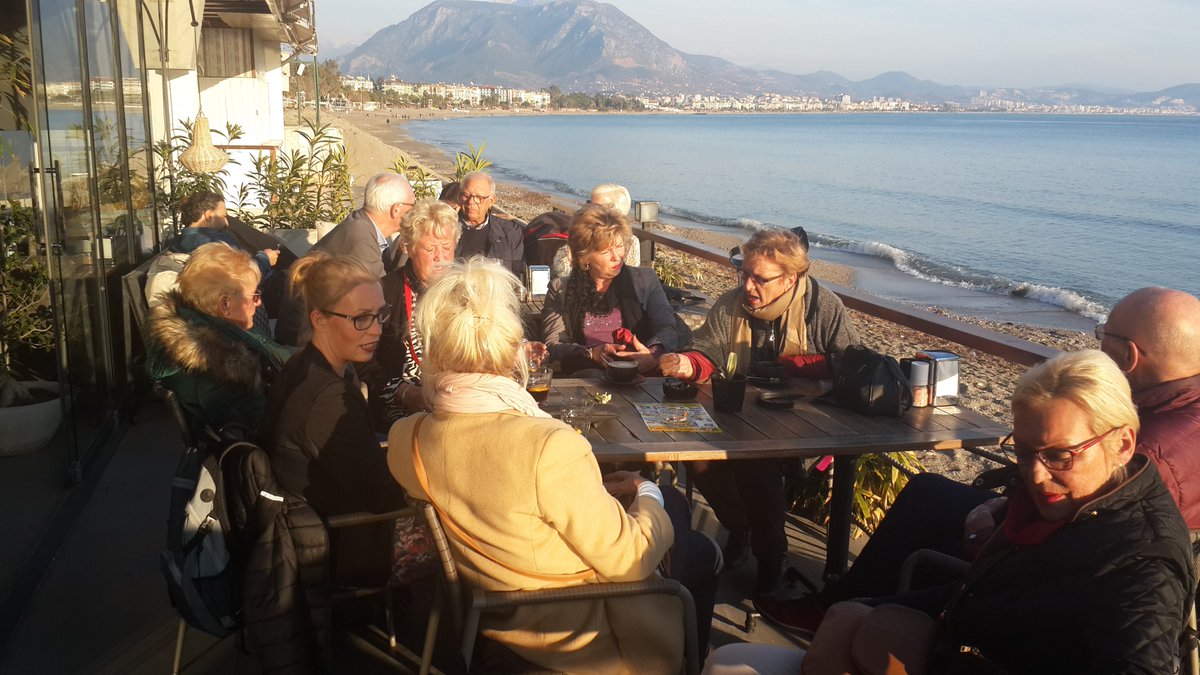 NlAlanya's tweet photo. Onze maandelijkse #inloopborrel. Wil je er ook een keer bij zijn de volgende is weer op 3 maart. nlalanya.nl https://t.co/8BwfgMQEcs