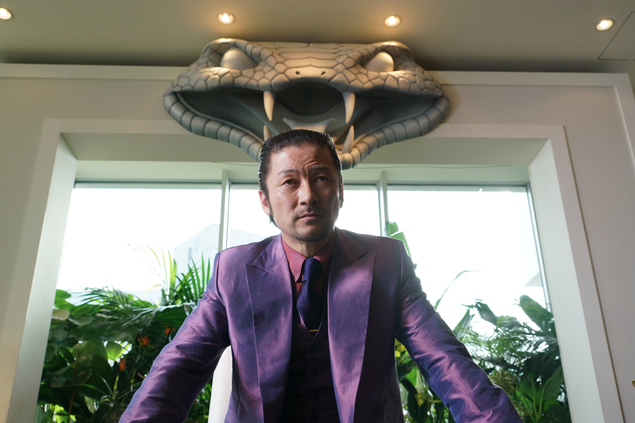 ট ইট র 好評発売 レンタル中 新宿スワン 新宿スワン キャラ紹介 横浜最恐の男 浅野忠信演じる滝マサキ タキ王国と呼ばれる横浜を牛耳るウィザードの社長 警察やヤクザと裏取引をして勢力を拡大 クスリの取引にも関わるなど手段は選ばない ট ইট র 好評発売 レンタル中 新宿スワン 新宿スワン キャラ紹介 横浜最恐の男 浅野忠信演じる滝マサキ タキ王国と呼ばれる横浜を牛耳るウィザードの社長 警察やヤクザと裏取引をして勢力を拡大 クスリの取引にも関わるなど手段は選ばない