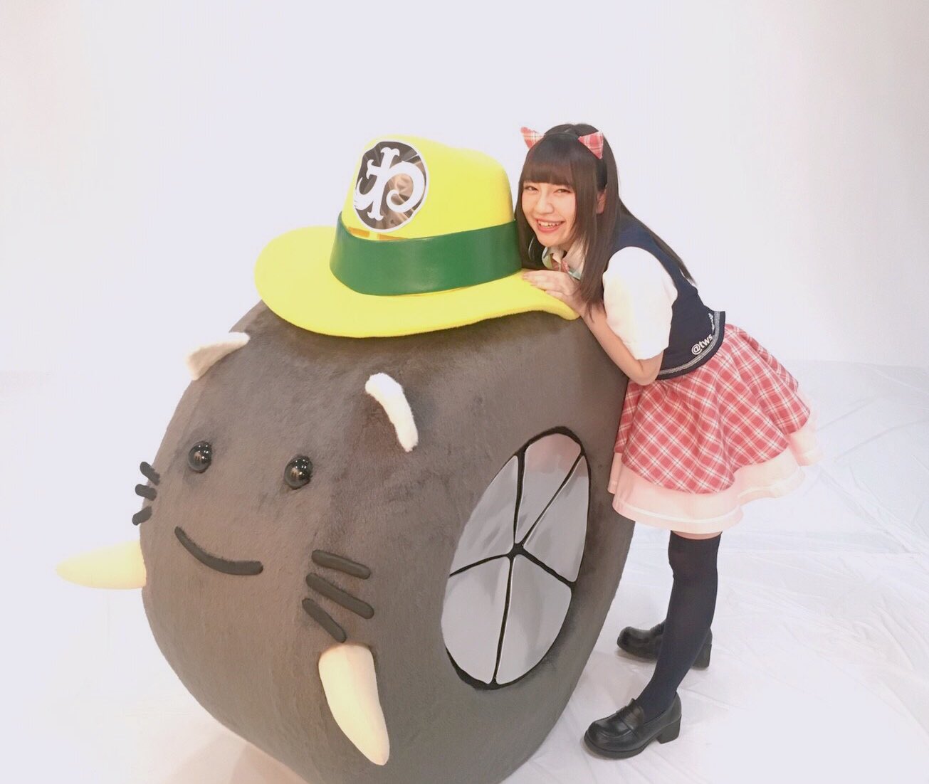 廣川 奈々聖 3 27 Tdcホール V Twitter イエローハットさんの撮影でした 嬉しいなあ ハットにゃんの可愛さに心奪われた 詳細はまたおしらせしますので おたのしみに ꙭ わーすた 廣川 奈々聖 3 27 Tdcホール V Twitter イエローハットさんの撮影でした 嬉しいなあ ハットにゃんの可愛さに心奪われた 詳細はまたおしらせしますので おたのしみに ꙭ わーすた
