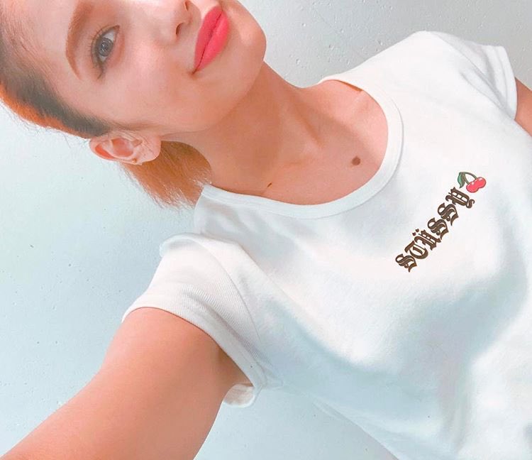 LDH_happy111's tweet photo. YURINO happybirthday😍🎊🎉🎂🎁
#YURINOHappyBirthday 
#Egirls 
#happiness https://t.co/nTQbtCCFls