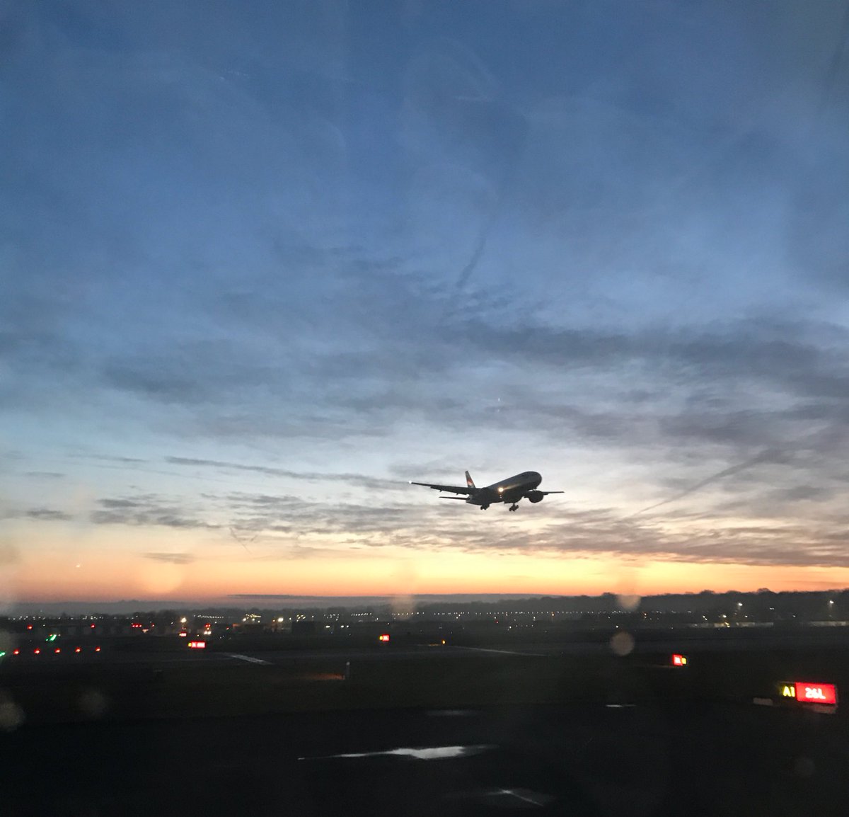 JPSimper's tweet image. No room for error, early morning wake up... #stackthemup