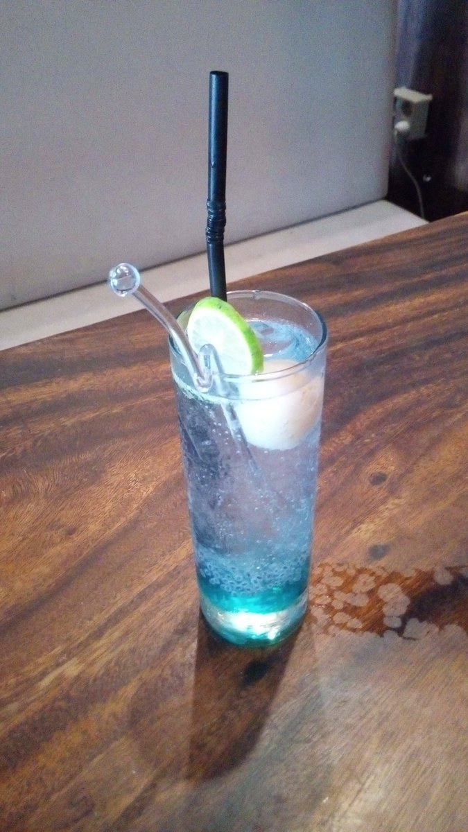 Oasis Resto & Cafe tweet media