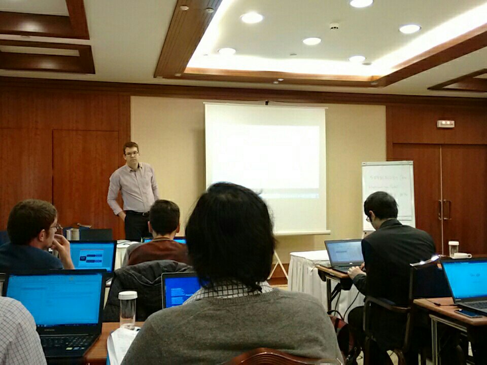 Flex5Gware's tweet photo. The @5gppp cross project workshop is just starting. We’re excitee about discussing #5G with all projects. https://t.co/pnqxHn4Co3