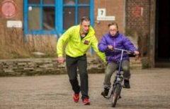 'Iedereen veilig op de #fiets Zelfstandig of begeleid. O.a. #fietsles en duofietsen. #Fietsloket Nijmegen verbindt bit.ly/fietsLoketNijm…