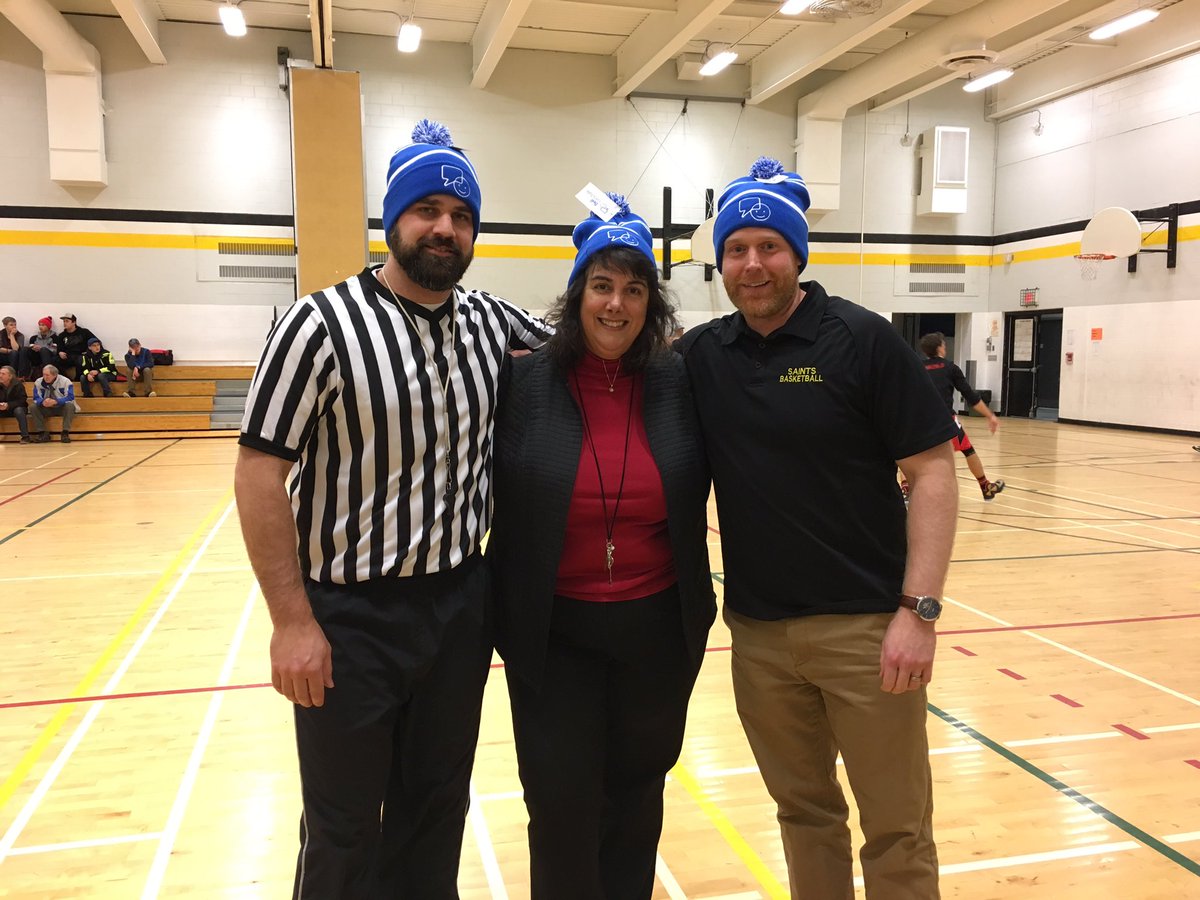 engleharthigh's tweet photo. Spartans and Saints working together in support of Mental Health Awareness #BellLetsTalk @TDSSathletics @TDSSsaints @DSBONE1 https://t.co/vK8lAsWV9J