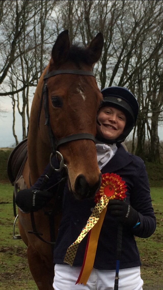 rosetill22's tweet photo. Winner of the 90cm on Sunday! #PeteThePastor #ROR #britishshowjumping #fedontopspec #gainingpoints @Cgatesbio @RoRlatest #crossgateshealth https://t.co/fiqhiJNsi3
