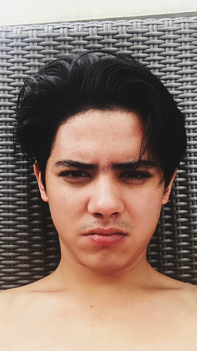 Sikumis Tipis 😍 Baik-baik yaaa! 💕 <a href="/alysyarief/">Aliando Syarief.</a>