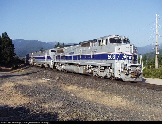 anshanjohn's tweet photo. Amtrak 503 GE P32-8BWH near Mt Shasta, Washington State. https://t.co/Afy0QHS0I6