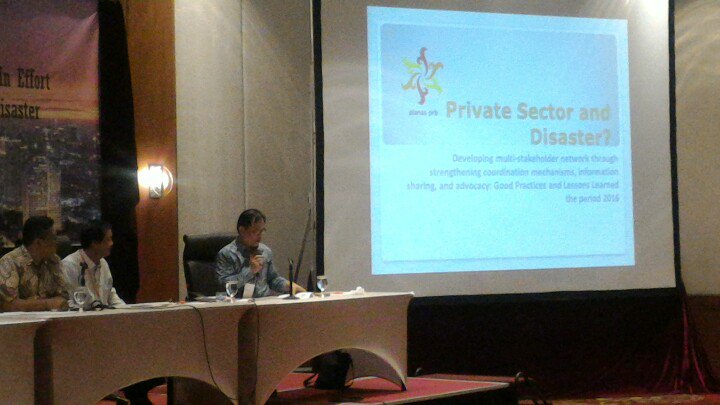 Mewakili Planas PRB, DRP berbicara ttg Memperkuat jejaring multipihak melalui penguatan mekanisme koordinasi, sharing informasi dan advokasi