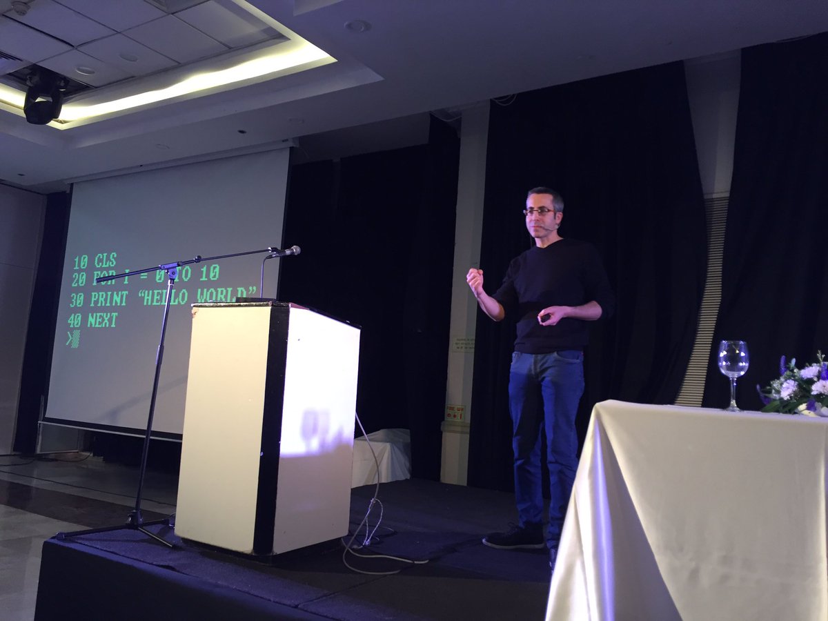 apilconf's tweet photo. @unativ #APIL17 awesome opening keynote https://t.co/GfDHdB0G9v