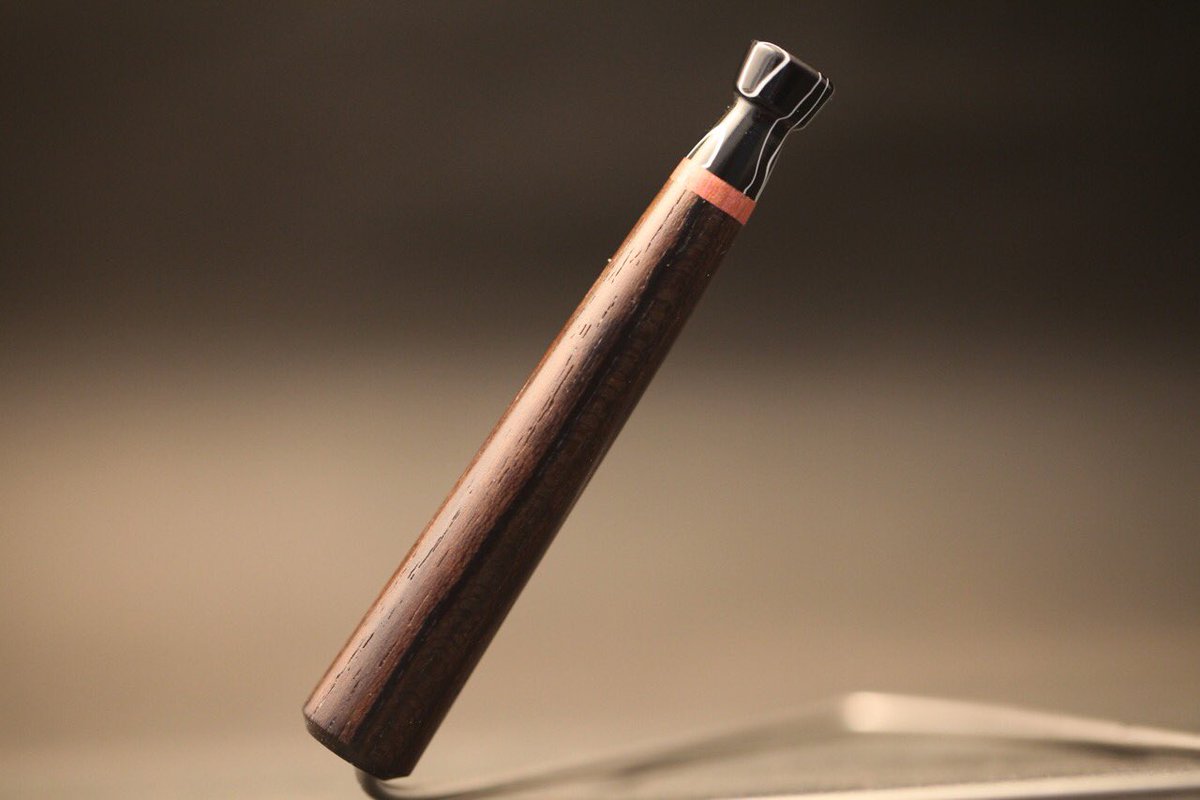 HM_SHOP4444's tweet photo. Recent work No.489

https://t.co/rMcYwt068s

#SHOP4444 #コニカルホルダー #シャグ #手巻きタバコ #コニカル巻き #スリム巻き #ブロッサムリップ https://t.co/kkK0m1PgM9