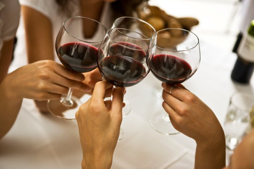 cultoridelvino's tweet photo. Sabato 4 marzo prima Festa Nazionale delle Donne del vino, appuntamenti in tutta Italia https://t.co/5gCY54yKCo @donnedelvino #vino #donne https://t.co/onWfhhylRf