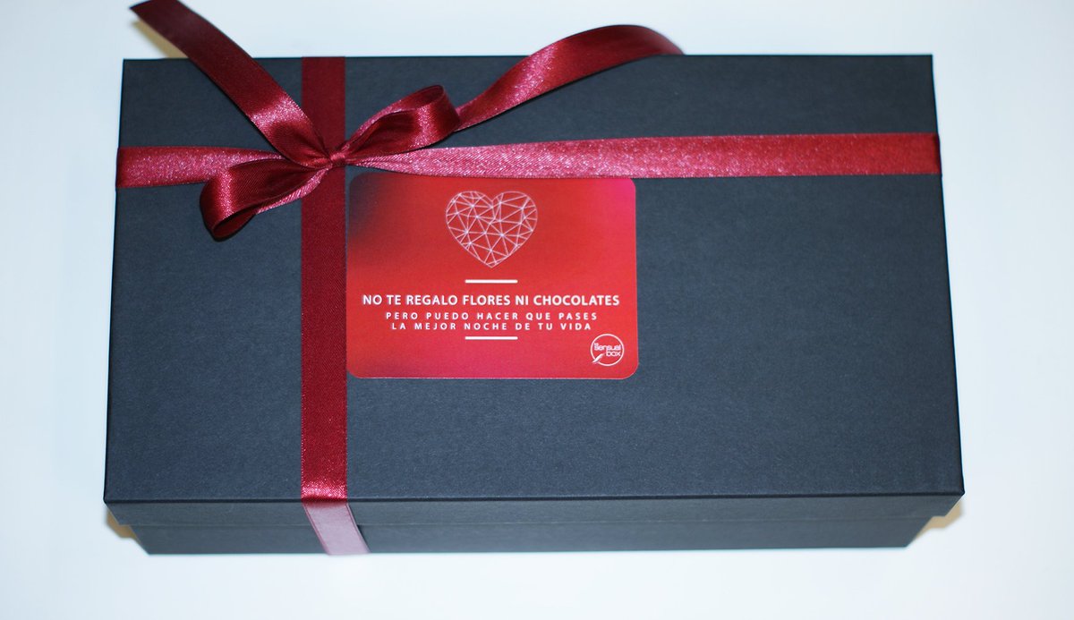 MiSensualBox's tweet photo. Sorprende a tu pareja, amig@ especial o a quien quieras, con #MiSensualBox #CajasRegalo #RegalosDePareja #love https://t.co/G23KQKOxVF https://t.co/0vMNJJhytG