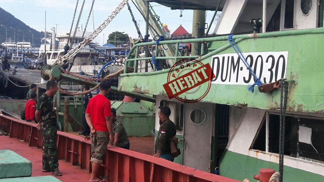 LanPSDKPBitung's tweet photo. Peninjauan persiapan penenggelaman kapal di Ternate. @humaspsdkp 
#lan2update #integritas #kerjanyata https://t.co/AHRWgM5aaU