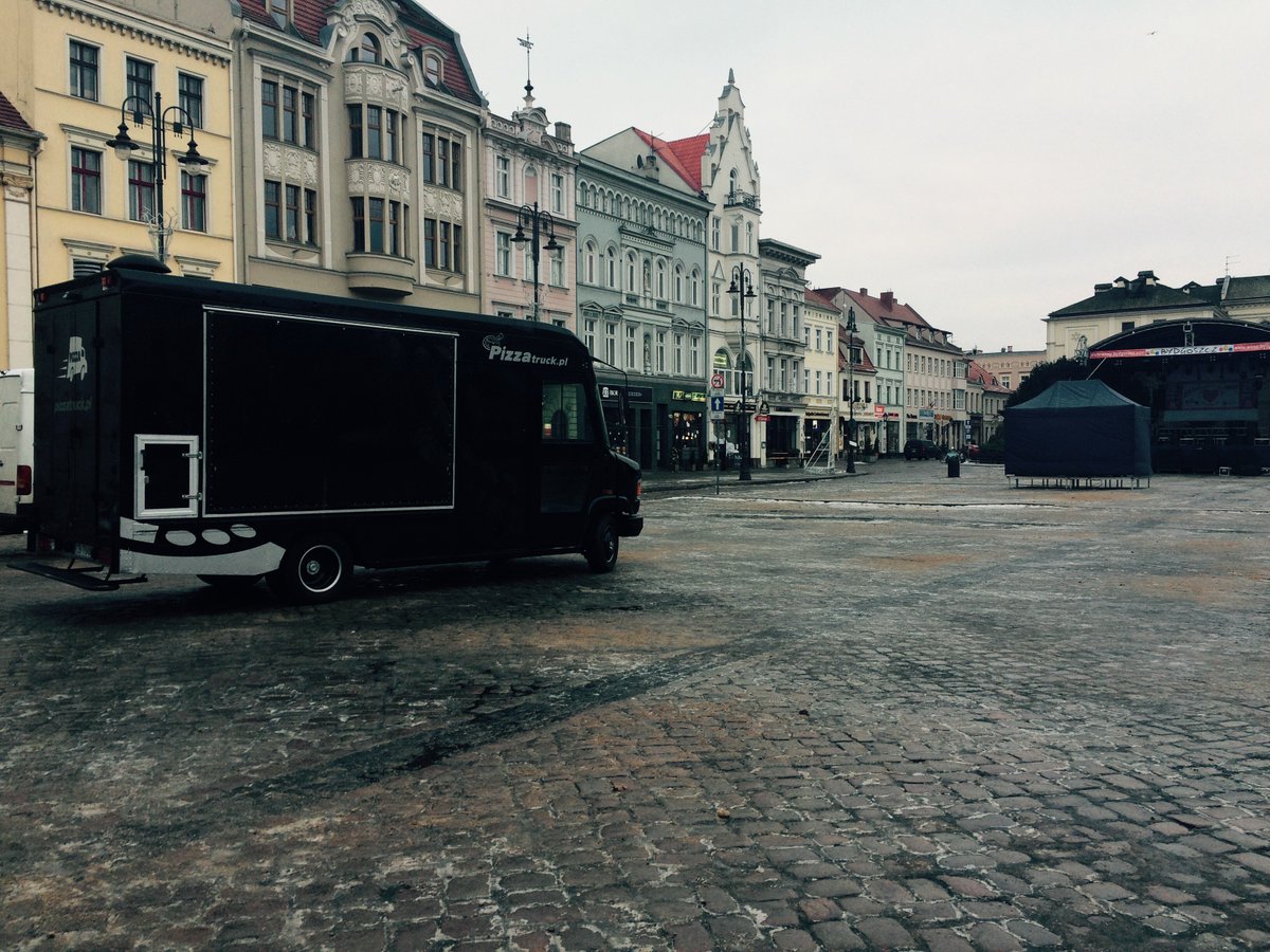 Pizza Truck (@pizzatruck_pl) on Twitter photo 