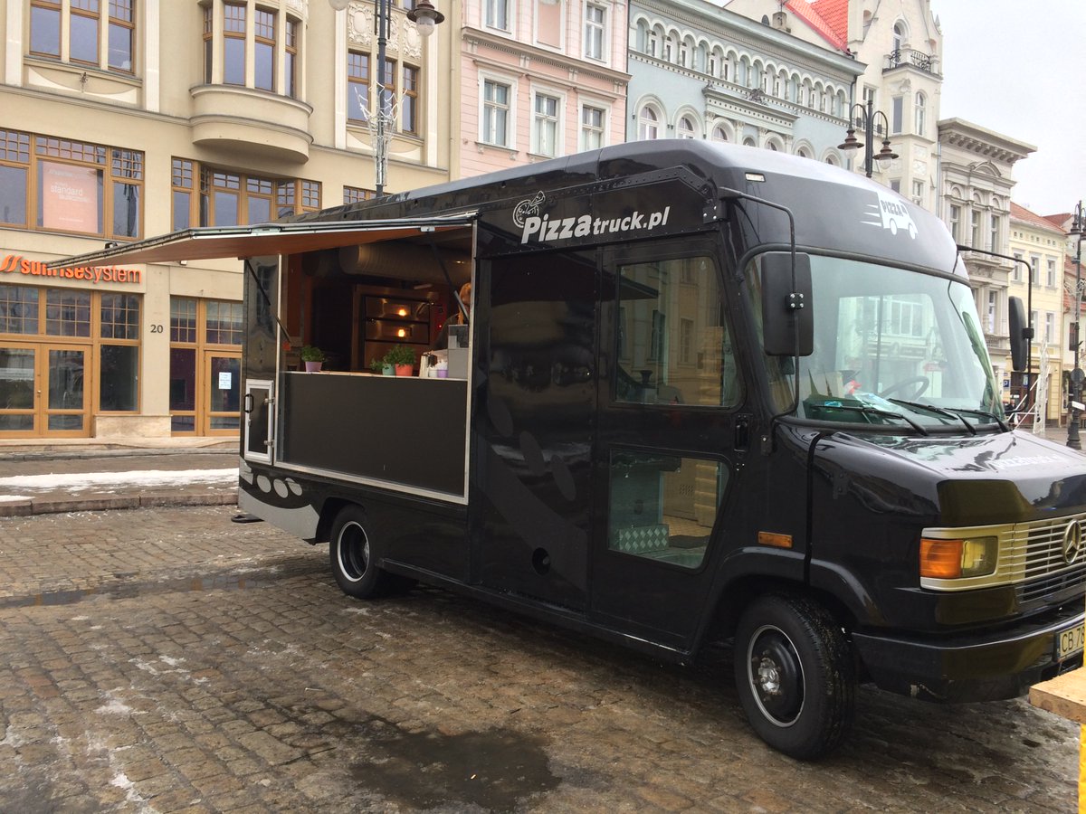 Pizza Truck (@pizzatruck_pl) on Twitter photo 