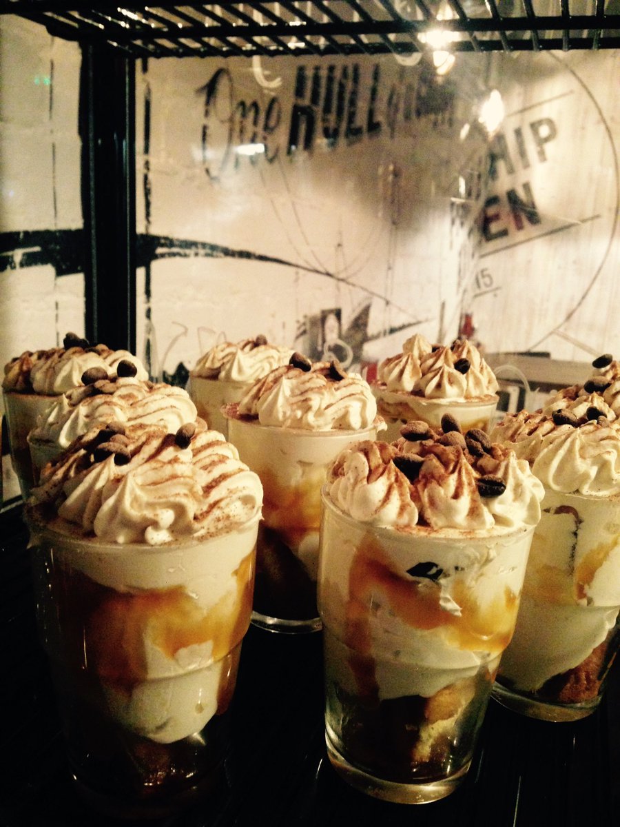 FishandChipK's tweet image. Have you tried our delicious desserts yet? 
Why not treat yourself tonight? #FishandChipKitchen #Hull #Foodie