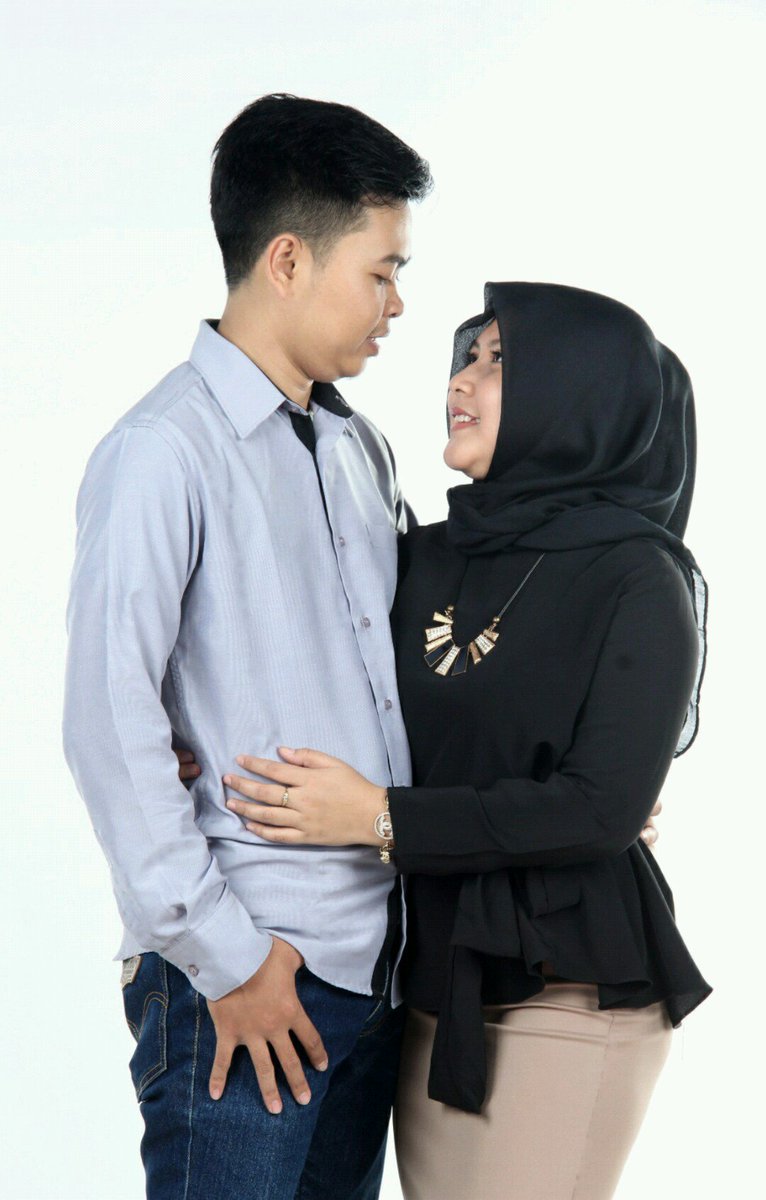 AisyahMbu's tweet photo. i love u...  @prmna14 https://t.co/rkOpX39aRr