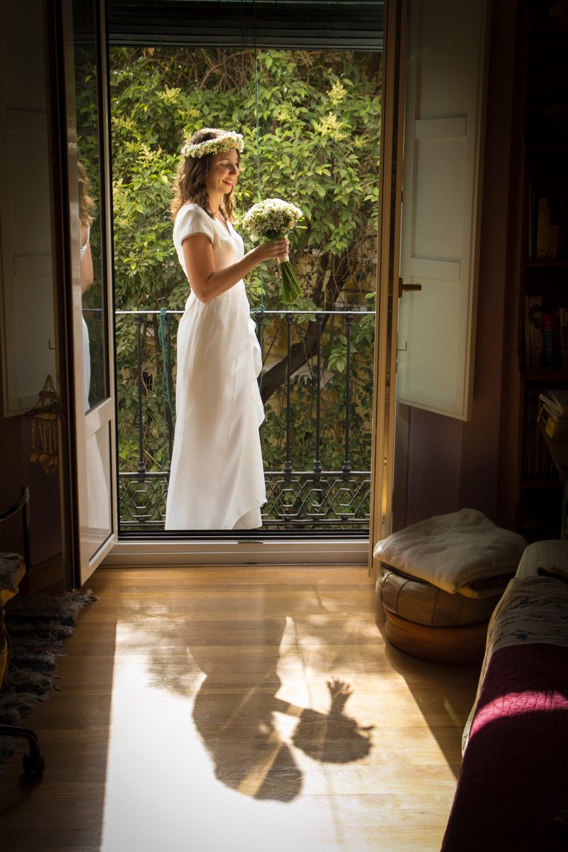niangodesign1's tweet photo. @niangodesign1 #Designspersonnalisés Mariee d'une elegance simple et naturelle. Contactez nous: +221 77 194 20 65/ niango@niangodesign.com https://t.co/aHVEUew2O5