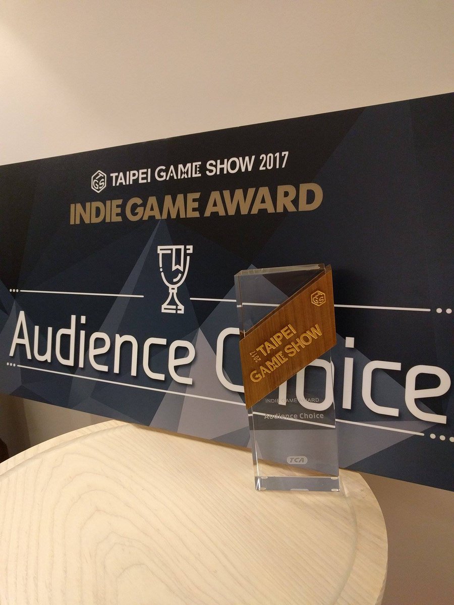 Triangle180_HK's tweet photo. @Triangle180_HK won the #TaipeiGameShow2017 #IndieGameAward #AudienceChoice 😊Thank you for all #developers and visitors vote for us! #indie https://t.co/c8patoiEwM