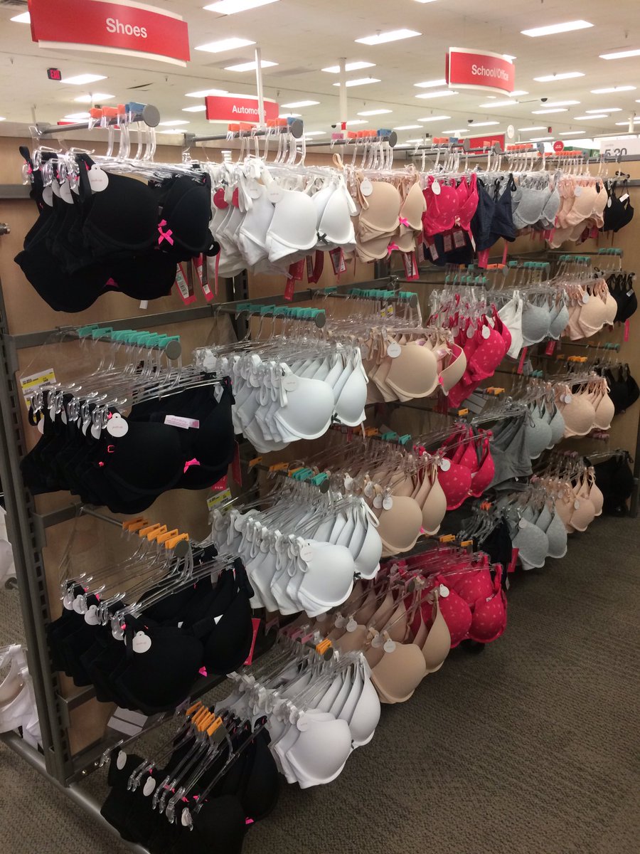 JordanFalgoust's tweet photo. Recognition to Anna &amp; @smanthaking for deep zoning intimates. #MadisonSwagT0311  @tgtjen @ktmhill01 https://t.co/3TjXzbFR58