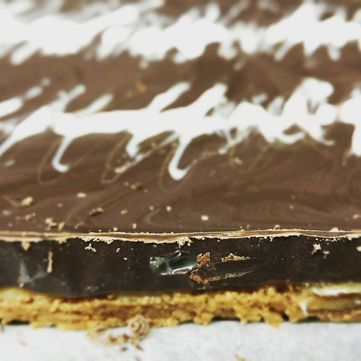 Huisgemaakte millionaire's shortbread met karamel en pure chocolade.<a href="/Rozenhof/">Rozenhof</a> <a href="/NijmegenEet/">Nijmegen Eet</a> <a href="/uitetennijmegen/">Uit Eten Nijmegen</a>