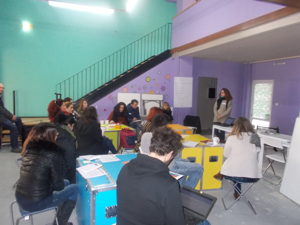 tdh_greece's tweet image. Training with @BSFontheweb on ''Deploy and use of the  #IdeasBox and #Koombook'' for the @eu_echo funded @tdh_greece project in #Epirus