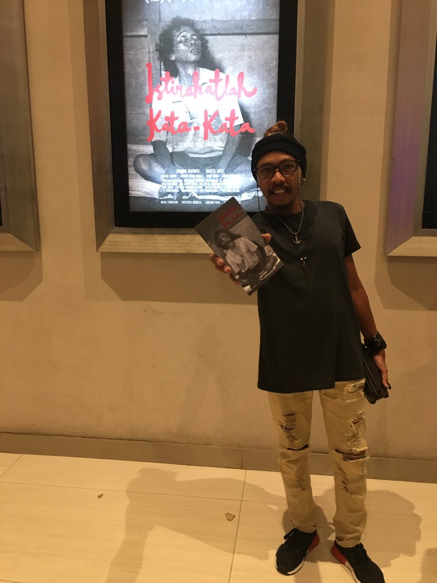 iPunkwahaha's tweet photo. istirahatlah kata kata
istirahatlah sang pejuang
@filmwijithukul @istirahatlahkatakata #owraidz #selowjakboy #istirahatlahkatakata https://t.co/bmTwx1WYB0