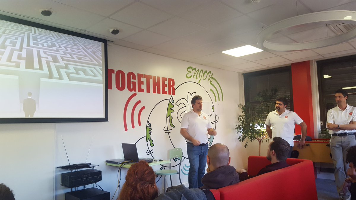 UpToNum's tweet image. Matinée visite des locaux de @ArkadinFR et masterclass sur la méthode agile 👍