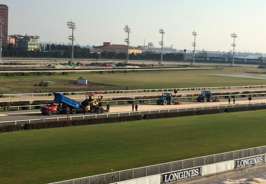 Yarışseverlere Sentetik Pist hakkında Önemli Hatırlatma! 
yarisdergisi.com/component/k2/1…