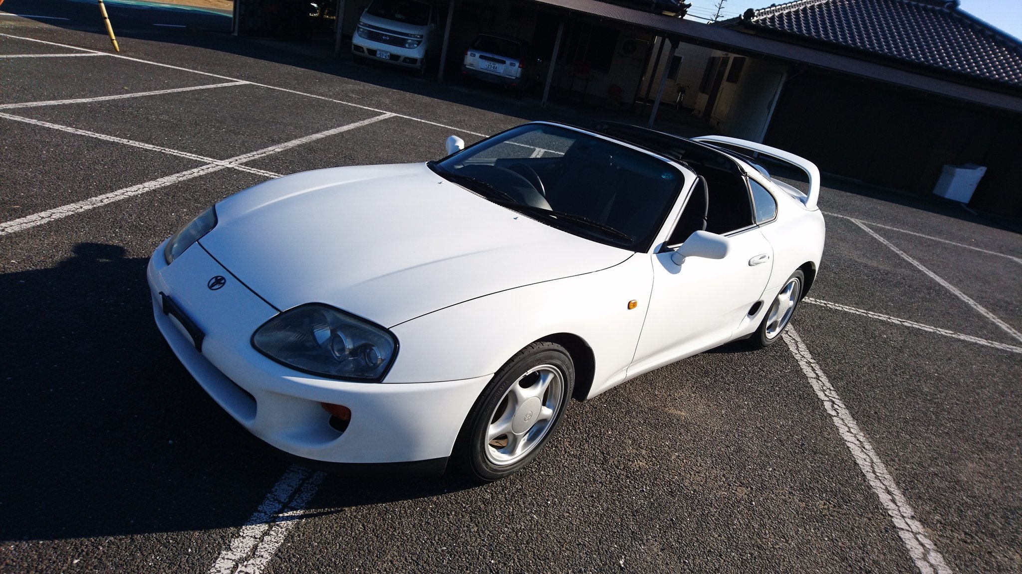 おｰかわ 先日ですが80スープラのエアロトップ買いました ようやく一番好きなクルマを買えたのでじっくりゆっくりやってきたいと思いますのでよろしくお願いします T Co Ufdyoxm5np Twitter