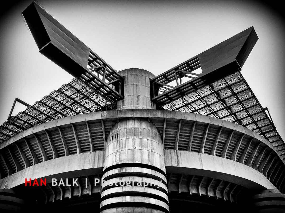 Spaceship San Siro. #ACMilan #InterMilan