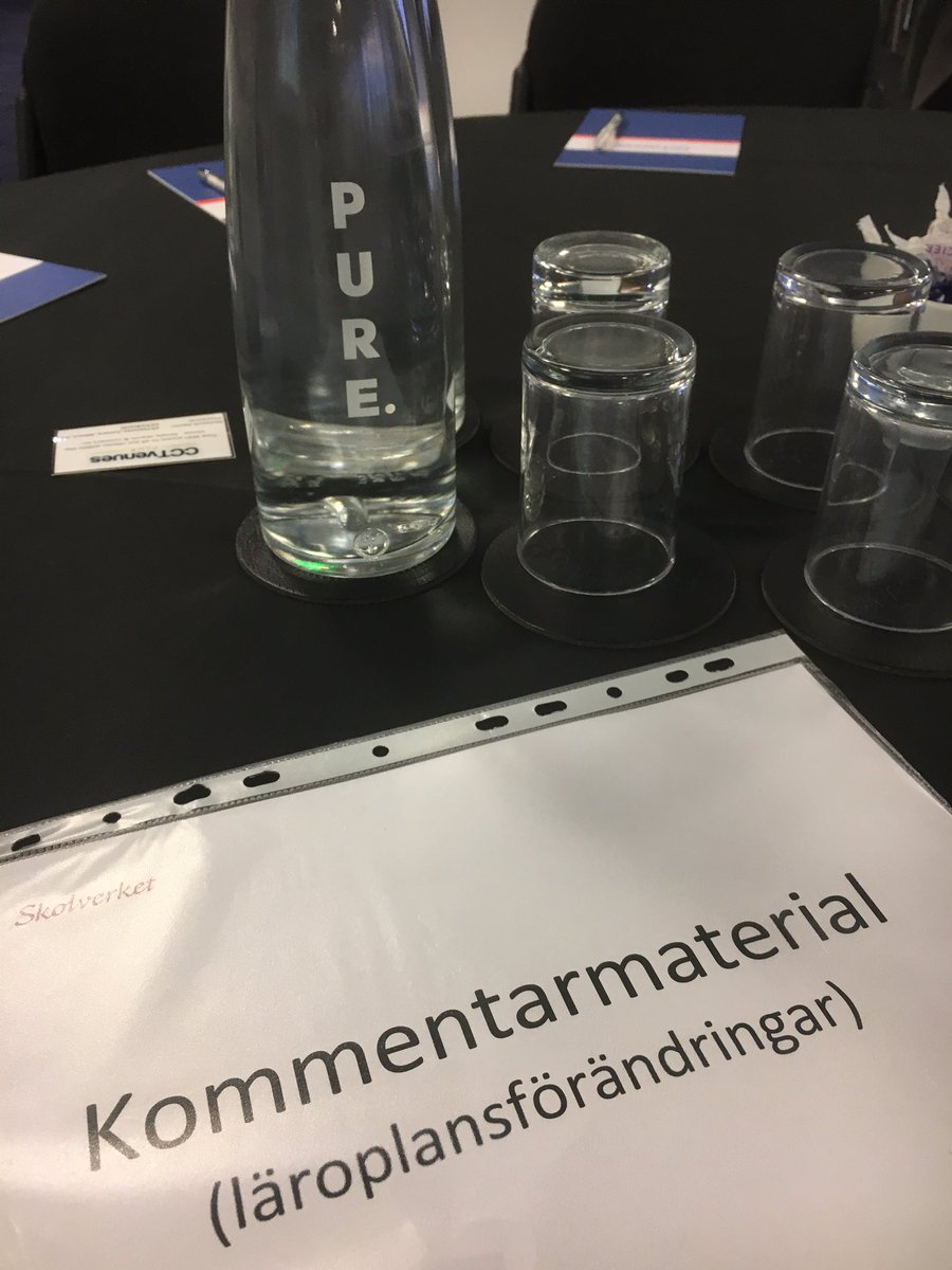 Skolverket's tweet photo. Nu startar det första fullsatta seminariet om de nationella IT- strategierna i praktiken #Bett https://t.co/6I51YeJKYp https://t.co/Zb3RkvOk1b