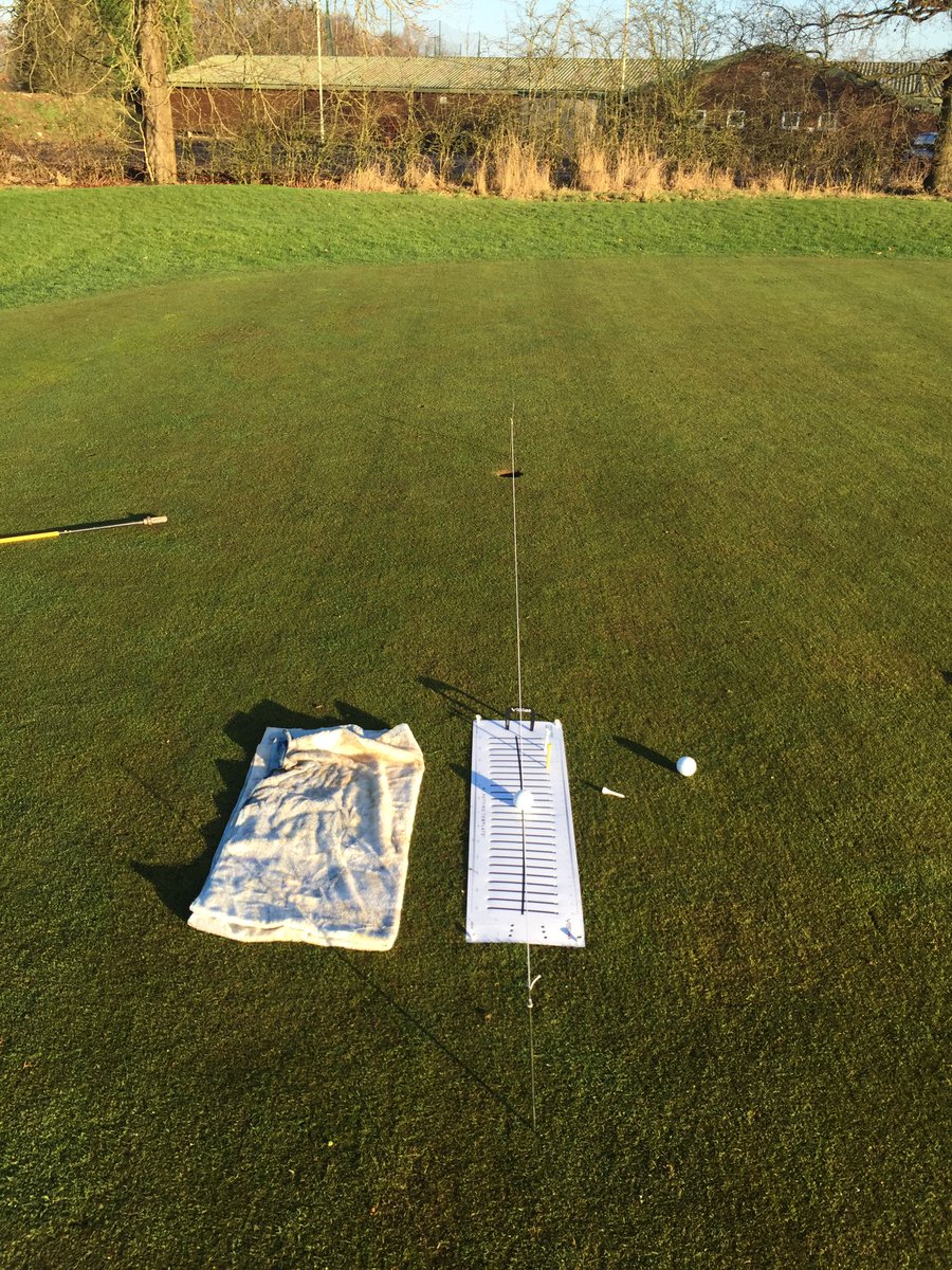 CPGAProgram's tweet photo. Bit of putting this morning @styalgolf greens are pure for the time of year #cheshire #styalgolf #rolltheegg https://t.co/MNX5mDr9B2