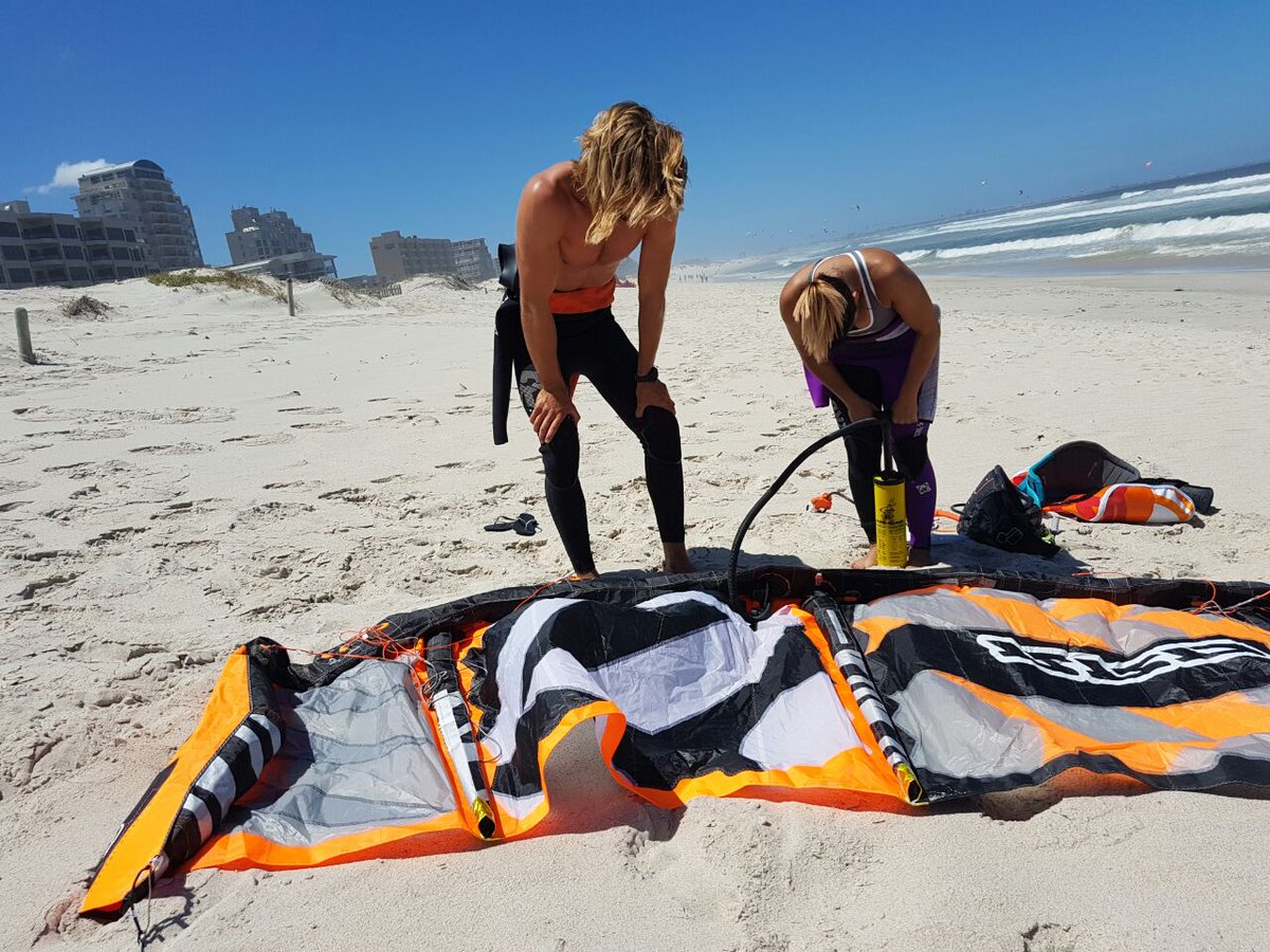 Heart1049FM's tweet photo. A few snaps of behind the scenes kiteboarding lessons with @JoDee_Butler for the @RedBullZA #kingoftheair . She means business! #highfivect https://t.co/8QynYJYwtJ