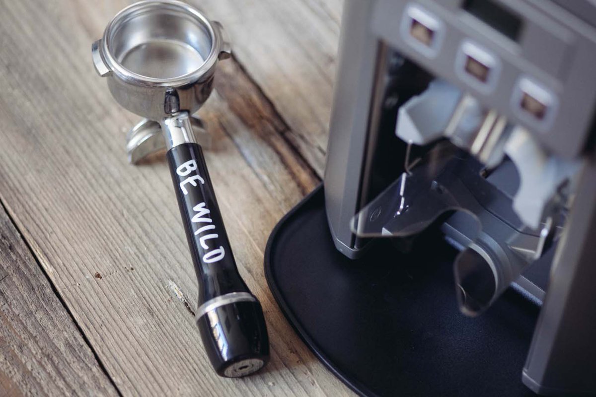 DallaCorte_int's tweet photo. Discover how to get a perfect grind & to obtain the perfect foam for your cappuccino. Learn how our #dcsystem works https://t.co/T2XZmMsZ5t https://t.co/8OjDdfHx3V