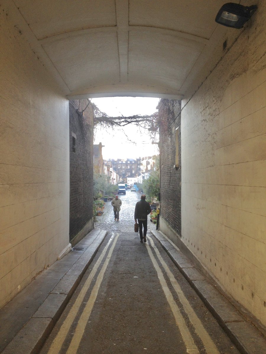 chilly morning site visit by hyde park stables