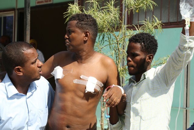 RadioDalsan1's tweet photo. PHOTOs Journalist wounded at  Hotel Dayax.They include Farah -AP Saruurow -Reuters Gacal,Gurey-Freelancers Abdiqadar Radio Kulmiye #Somalia https://t.co/ojvZEfgWDR