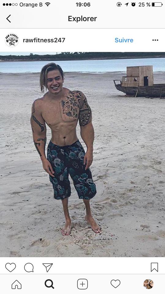 BahLalaaa's tweet image. Pourquoi tu aime photoshop 😂😂