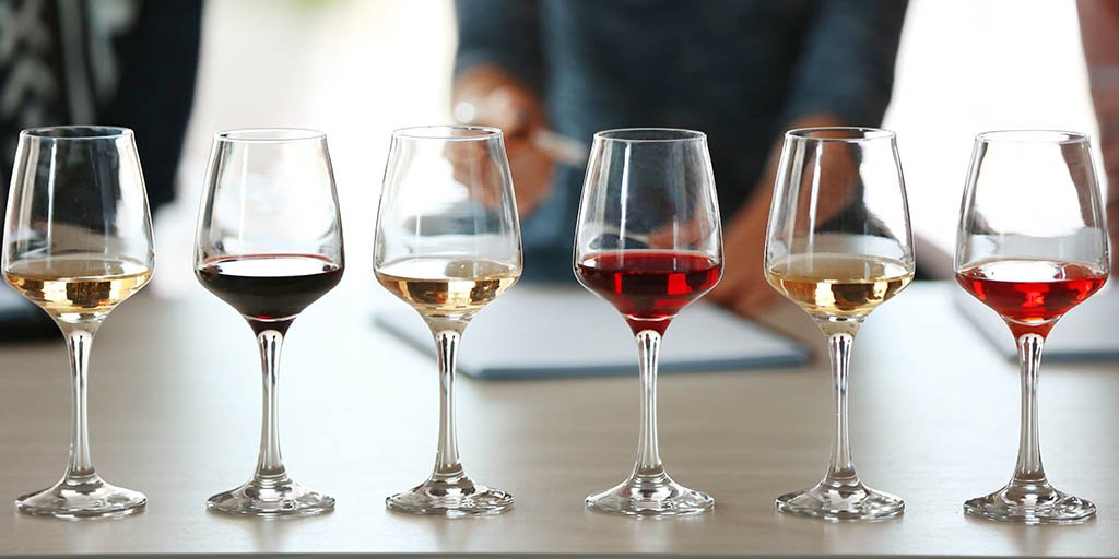 WSETglobal's tweet photo. Journalist @parkerwong interviews leading #wine educators and asks them what it takes to succeed #wineeducation https://t.co/fZWxJHQIL4 https://t.co/amE1aYKkEN