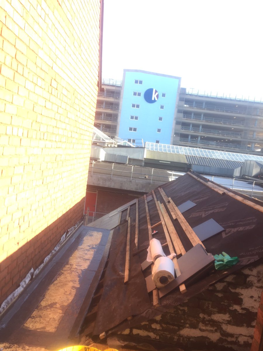Perfect morning to Kemper this flat roof #newport #kingsway #kemperol