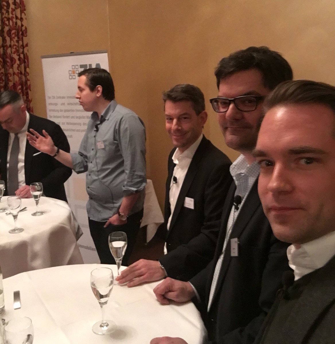 Alexander tweet media