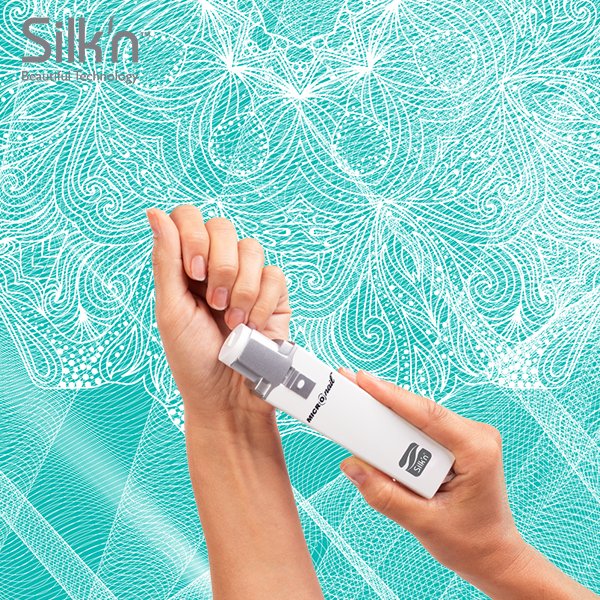 Silk’n MicroNail ile iki dakikadan daha kısa sürede güzel ve doğal parlaklığa sahip ultra ışıltılı tırnaklar... bit.ly/2bsuRRl