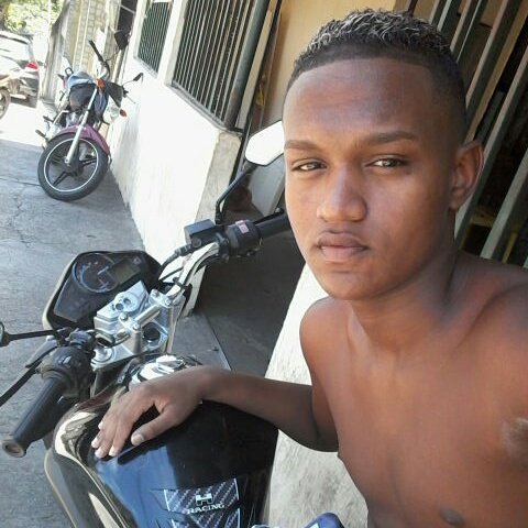 revoltado55's tweet photo. #NewProfilePic https://t.co/FJmXFVvM6P