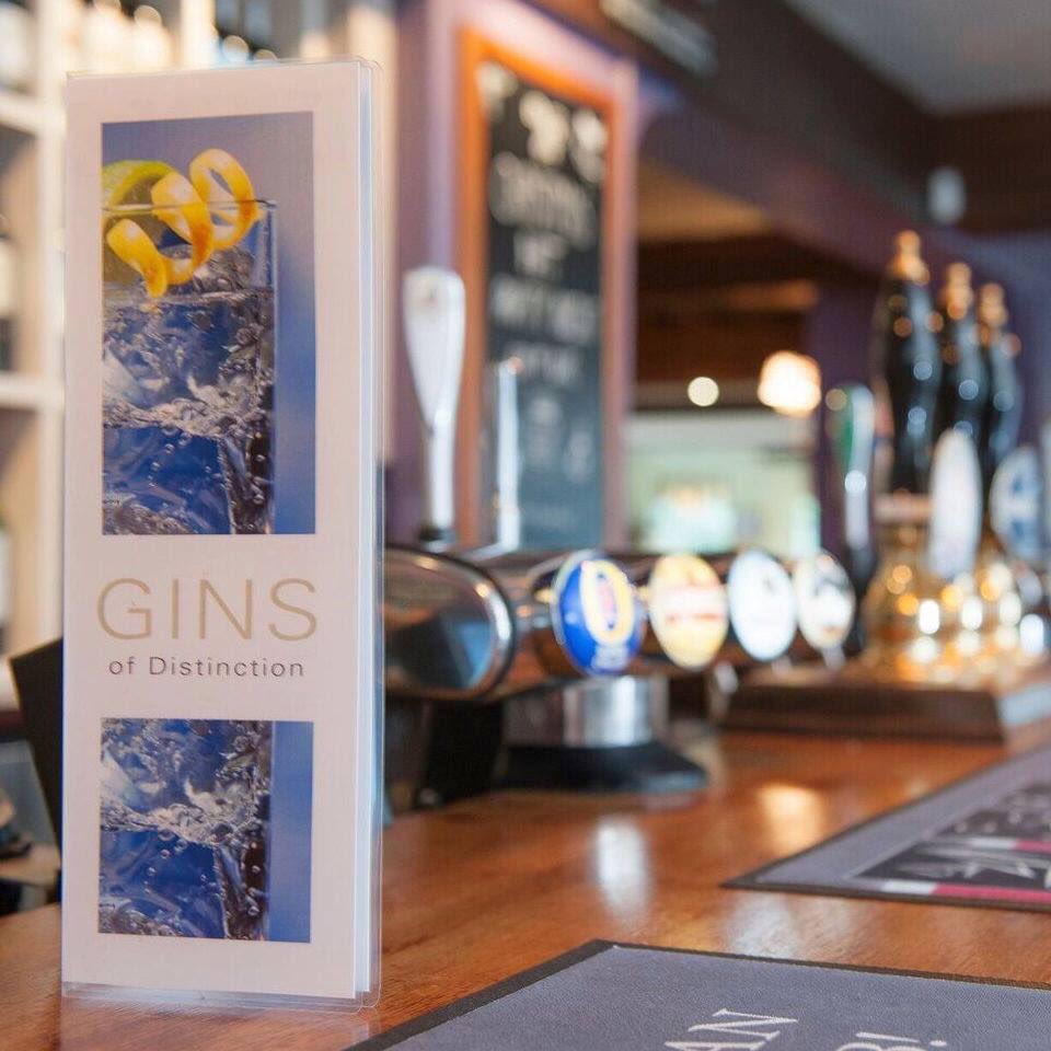 The_Fishbourne's tweet photo. Ginuary- a gin a different way every day. See our Gins of Distinction guide for our selection! #Ginuary #ginlover #january @VisitIOW https://t.co/hzOFEGFCag