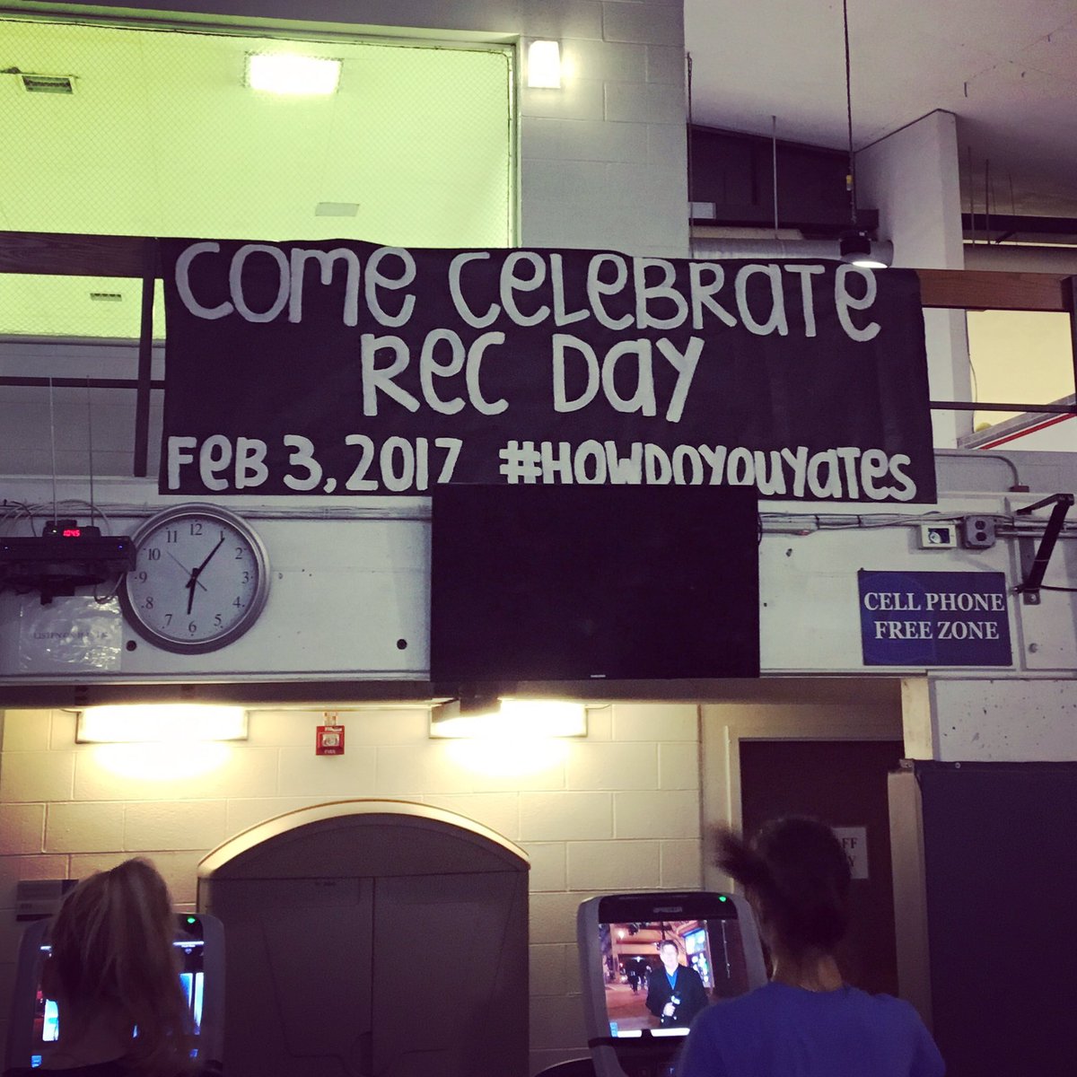 GUCampusRec's tweet photo. We're getting ready for Rec Day 2017! Join Feb 3- free group fitness classes, free massages, giveaways, battleship, & more!💪 #howdoyouyates https://t.co/hYvWJPGquA