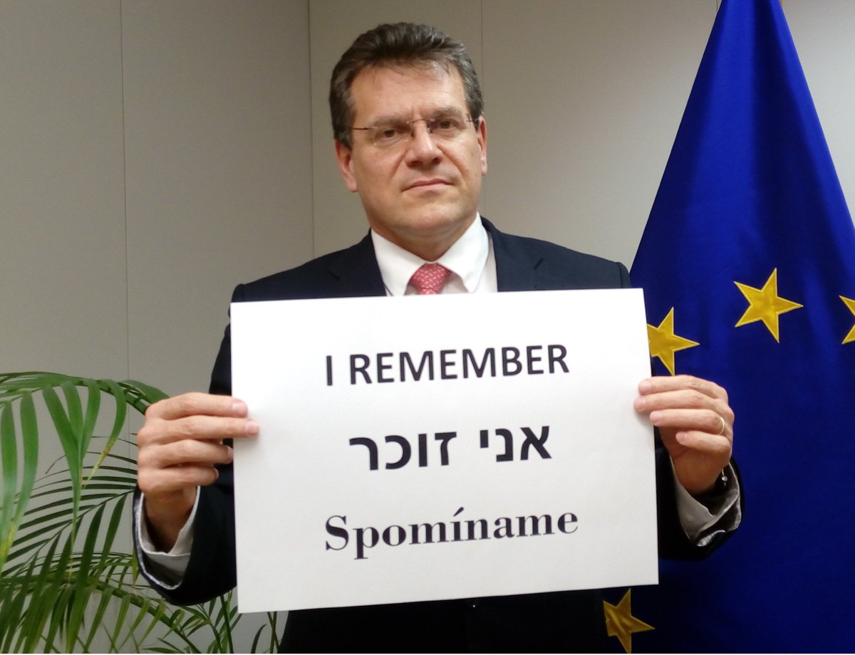 #HolocaustRemembrance is a global obligation. In every country &amp; every language we must say it clear: #WeRemember &amp; fight against racism.